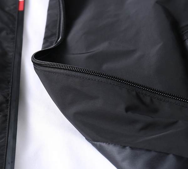 ブランドジャケット角部分ディテール